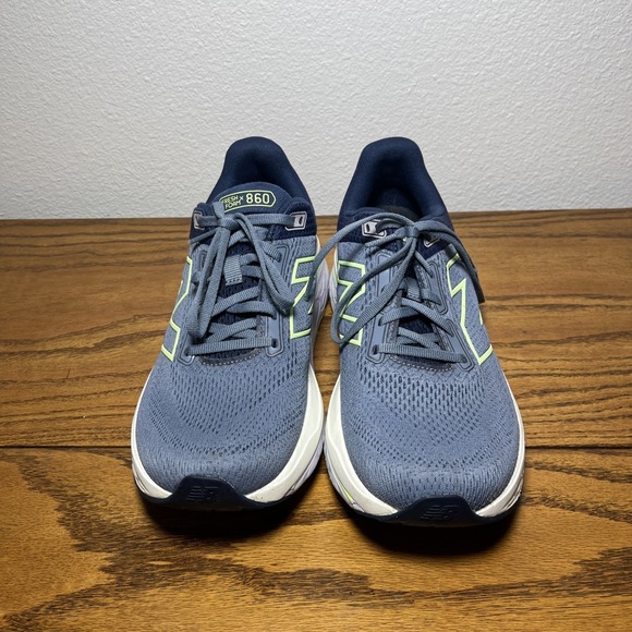 New Balance Fresh Foam X 860v14 Mens Size 9.5 Blue White Running Shoes Sneakers - Picture 2 of 13